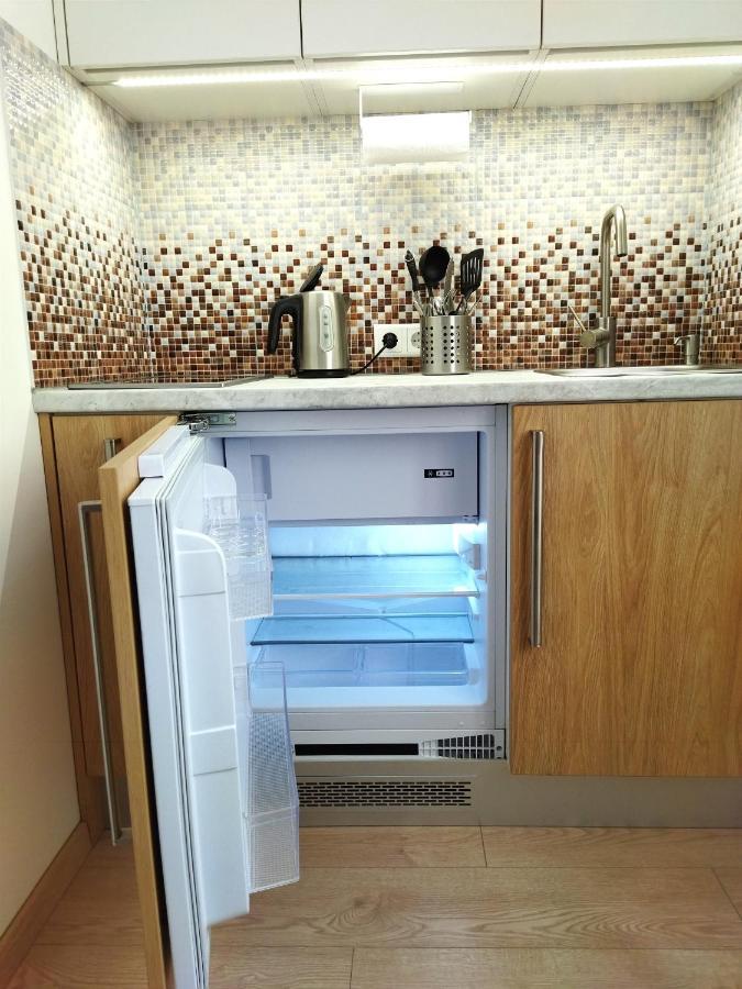 Neat And Cosy Apartment รีกา ภายนอก รูปภาพ
